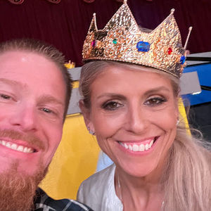 Meet your Posher, Tona